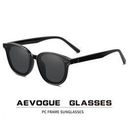 Femmes rétro Lunettes de soleil polarisées extérieures Transparent coréen Round Fashion Drivale verres de soleil Unisexe UV400 AE0850 240323