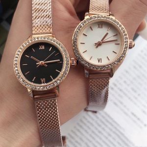 Vrouwen Rose Gold Rvs Magneet Gesp Horloge Vrouwelijke Quartz Horloges Romeinse Cijfer Simple Armband Rhinestone Clock