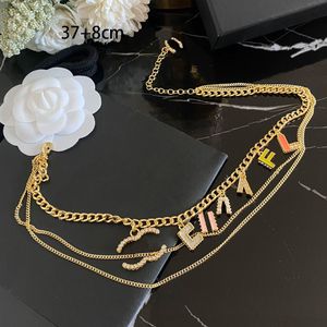 Femmes Choker Lettre Pendentif Colliers Amour Bijoux Collier Cadeau De Fête Chaîne En Or 18K Mode Qualité Collier Printemps Couple Bijoux Chaîne