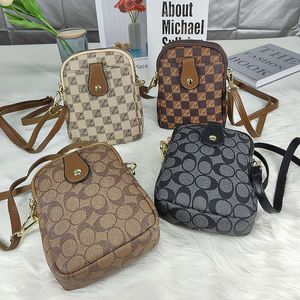 Dames 2024 herfst high-end Koreaanse editie contrastkleur klein Instagram Veelzijdige mode Crossbodytas met één schouder 75% directe verkoop in de fabriek