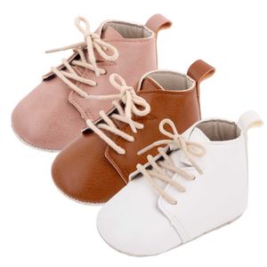 Chaussures en cuir Pu bébé pour femmes à lacets Angleterre Kid First Walker Toddlers 0-24 mois G1023