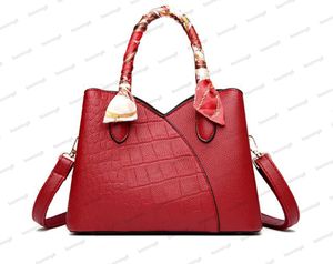 Dameszak Niche Designer Bag 2023 Nieuwe sjaal handtas grensoverschrijdende high-end stenen patroon enkele schouder crossbody tas tas