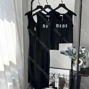 Dames zwarte tanktop jurk modieuze jacquard letters tanktop dames elegante slanke fit gebreide elastische jurk
