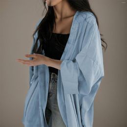 Camicette da donna 2023 Camicia oversize in cotone estivo Manica lunga Cardigan con bottoni solidi Top Stile coreano Midi Protezione solare Abbigliamento Donna Allentato