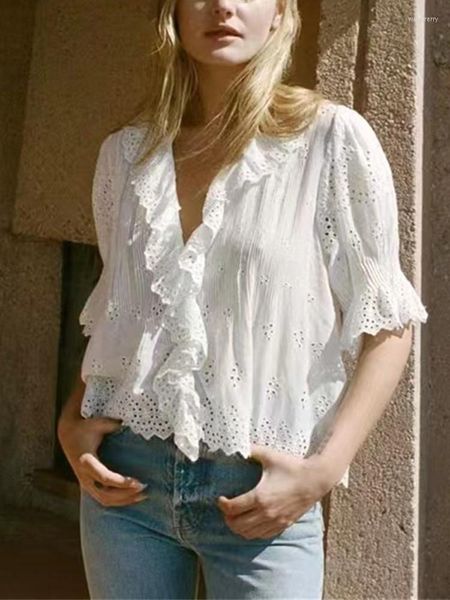 Blouses femmes 2023 été femmes volants chemise blanc broderie évider Vintage manches bouffantes femme col en v Blouse