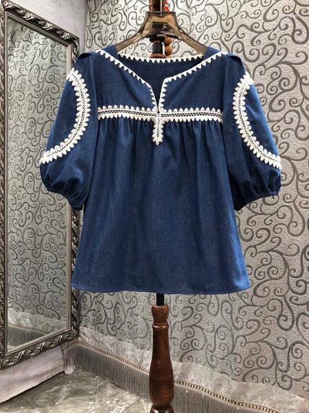 Blouses pour femmes 2023 femmes mode bulle manches courtes Sexy décontracté un mot col garni poupée lâche Denim petit haut 0614