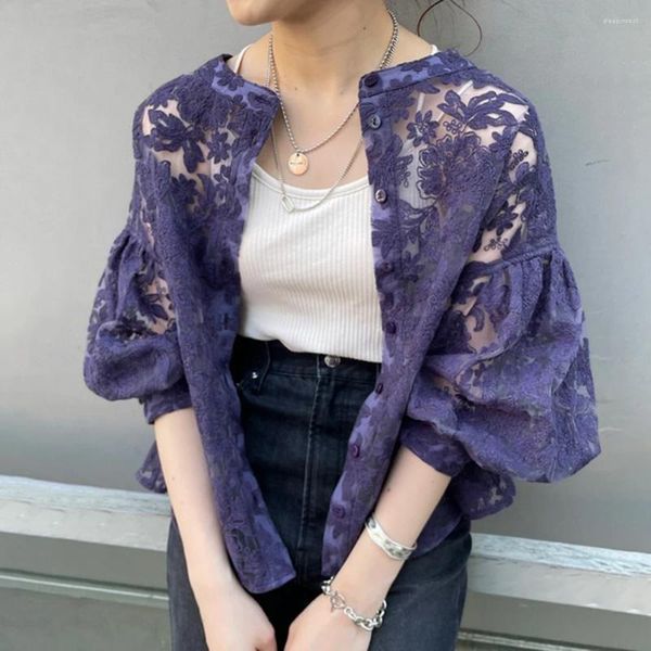 Blouses Femmes 2024 Automne Femmes Vêtements Sexy Dentelle Broderie Creux Cardigan Veste Mode Japonais Lanterne Manches Tout-Match Manteau