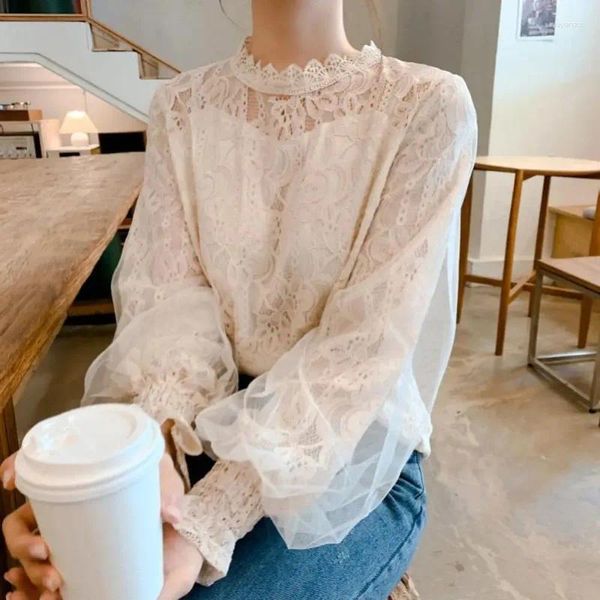 Blouses Femmes 2024 Casual Style coréen Printemps Automne Femmes Chemises en dentelle Solide Gaze Mesh Lanterne Manches O-Cou Bureau Lady Party Top