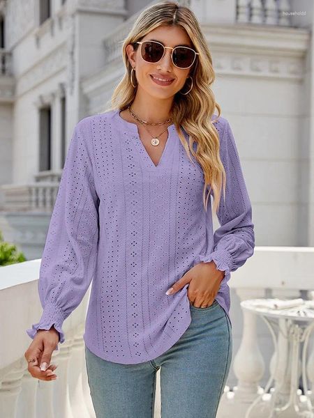 Blouses des femmes 2024 Solide pour les femmes Fashion Hollow Out V Col à manches longues Elegant Offant Work Ladies Shirts Tops Blouse décontractée