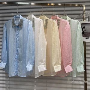 Blouses pour femmes 2024 Niche d'été Rhingestone Col de perle lourde broderie forage de bonbons couleurs de protection solaire chemise de chemise pour les femmes