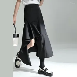 Blouses des femmes 2024 Summer Yamamoto Vent noir fendu bordure d'oreille en bois Irréguleux grande jupe mince swing pour les femmes