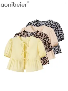 Blouses des femmes Aonibeier Leopard imprimé femmes chemises lâches 2024 Summer Puff Bow lié creux de peplum féminin top y2k