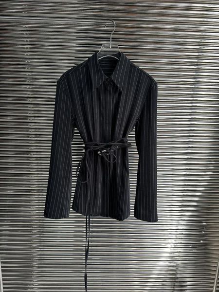 Blouses pour femmes Chemises à rayures à rayures noires Fashion High Street Belt Slim Long Manches Ventes Ventes 2024 Été