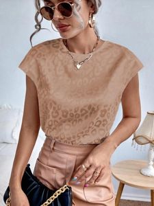 Blusas de mujer, blusas de verano con cuello redondo, camisas informales blancas a la moda para mujer, Tops con estampado de leopardo, ropa de calle, blusa de manga corta de Jacquard, camisa