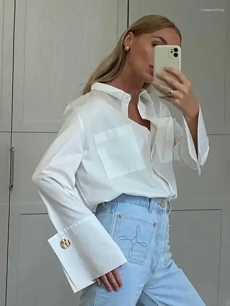 Blouses pour femmes Boho inspiré blanc femme chemise élégante revers à manches longues bureau dame chemises décontracté coton boutons jusqu'à femmes hauts 2024