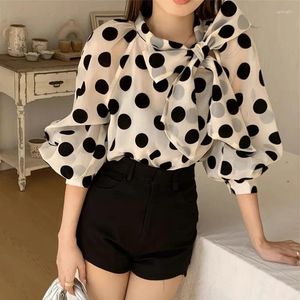 Blouses Femmes Clothland Femmes Élégant Chemisier À Pois Voir À Travers Le Col Noeud Papillon À Manches Longues Chemise Rétro Tops Blusa Mujer LB094