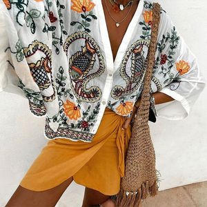 Blusas de mujer recortadas para mujer Tops Ropa Boho Blusa bordada floral de Paisley 2022 Manga de murciélago de tres cuartos Cuello en V Top suelto