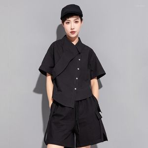 Chemisiers pour femmes Dark Black Fashion Cool Women's Summer Wear Irrégulier Patchwork Patch Tissu Bouton Oblique Revers Chemise à manches courtes