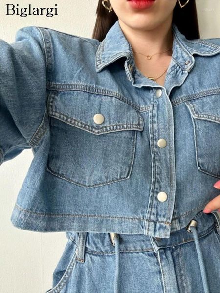 Blouses de femmes chemises d'été en denim tops Femmes de style coréen de style coréen.