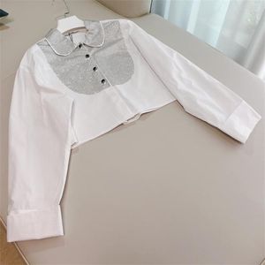 Chemisiers pour femmes Design Diamond Revers Shirt Short White Elegant Women Blouse