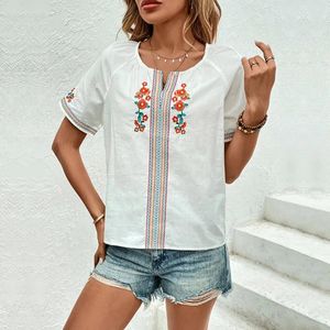 Blusas de mujer Camiseta con estampado de flores bordadas Tops elásticos suaves con cuello en V de verano para A