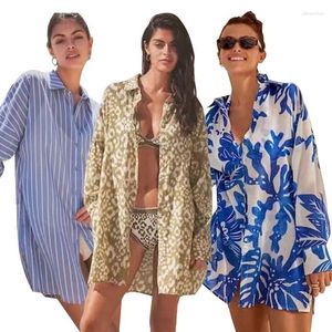 Blouses de la mode pour femmes Summer Sexy Shirt Ladies imprimées à manches complètes décontractées Femmes Blouse Tops Vêtements
