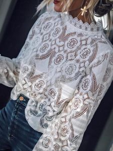 Women's Blouses Fashion White Lace Women Sexy Hollow Long Sleeve Tops Zie door stand Kraagkleding Elegant vrouwelijk losse shirt 24349