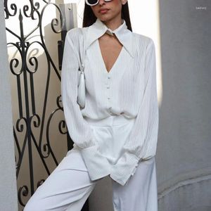 Blouses pour femmes Design blanc à la mode et polyvalent