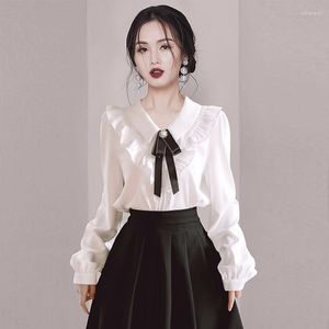 Dames Blouses Frankrijk Ontwerper Herfst Witte Kralen Strik Shirt Tops Mode Vrouwen Pop Kraag Ruches Chiffon Dames Kantoor Vrouw