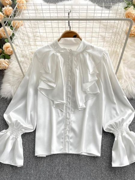 Blusas de mujer Camisa francesa elegante para mujer Blanco Negro Cuello alto Manga larga acampanada Botones de perlas Volantes Blusa recta femenina informal