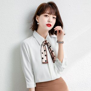 Blusas de mujer Tendencias de la moda francesa Camisas de media manga para mujer Ropa de oficina de verano para mujer Adolescente Chica blanca de alta calidad y tops