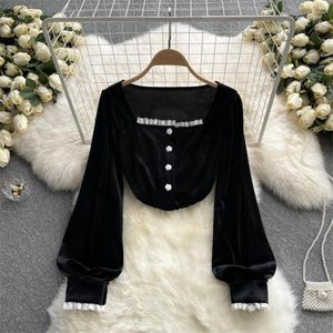 Chemisiers pour femmes Style français Chemisier en dentelle Vintage Black Velvet Shirt Tops Femmes Lantern Sleeve Designer Shirts Cropped Blusas Mujer De Moda