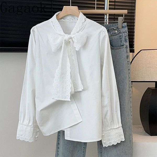 Blouses Femmes Gagaok Français White Court Style Chemise à manches longues Femmes Printemps Automne 2024 Design Sense Bow Lace Top de style occidental