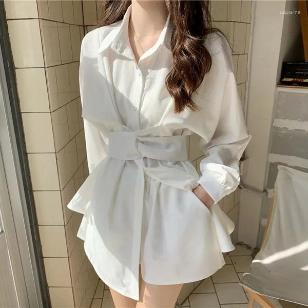 Blouses pour femmes Gidyq coréenne Kirt Spring and Summer Polo Coll White White Design Shorts Two-Piece Suit Polyding Jupe