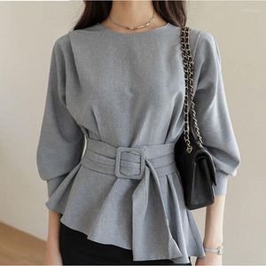 Chemisiers pour femmes Gris Peplum Blouse Office Lady Élégant Tops Femmes Chemises Avec Ceinture Casual Asymétrie Pull Tempérament