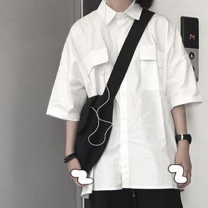 Blouses pour femmes HOUZHOU chemise blanche femmes à manches courtes Harajuku basique décontracté adolescent étudiant Blouse chemises surdimensionnées Vintage lâche coréen