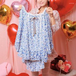 Blouses pour femmes Japon Liz Lisa Ventes en mousseline de mousseline florale Lace Lace Suede Ribbon Lower Blouse