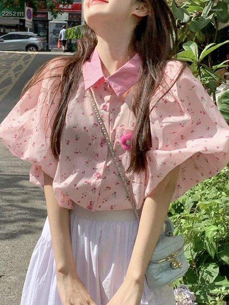 Blusas de mujer KIMOKOKM estilo Preppy Corea dulce colores contrastantes camisa de flores manga abombada de un solo pecho Kawaii para el verano