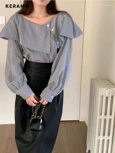 Blouses pour femmes Style décontracté coréen V-Neck Striped Slit Design Lady 2024 Spring Chic Single Poit