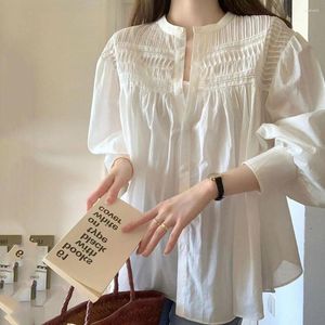 Women's Blouses Coréen lanterne manches blanc femme Blouse col rond bouton plissé Elagant dame chemises printemps automne Chic doux vacances femme