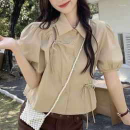 Blouses pour femmes Style coréen 2024 Spring d'été Chic Strap Design Drawstring Short Bubble Sleved Shirt Top Women Slim Casual