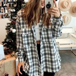 Women's Blouses LTPH Woollen Tweed Vintage Geplaid shirt Outwear Loose Casual Oversized Shirts Koreaanse Koreaanse lange mouw Cardigan Tops 2023 Herfst