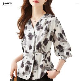 Blouses pour femmes NAVIU Vêtements pour femmes laçage impression pulls chemise mode décontracté col en V tempérament à manches longues hauts printemps été