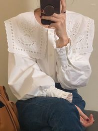 Blouses pour femmes Collier de marine Hollow Out Broidered White Blouse Femmes Elegant Korean Fashion Single-Baits Bouth Up Tops Shirts Office