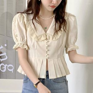 Blouses des femmes Qoerlin Vintage Sweet Lace Bubble Bouette courte Garbade Femmes Chemises Ruffles Ruffles plissés Hollow Out Blouse Korean Trend