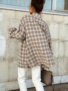 Blouses pour femmes RDMQ 2023 kaki Shacket chemises surdimensionnées femmes épaules tombantes vêtements d'extérieur à carreaux Style de rue poches hauts décontractés