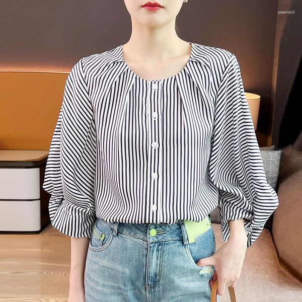 Blouses pour femmes Real Silk Vintage Shirt 2023 Summer des chemises élégantes Mode pour les femmes Loose Tops Woman Striped Print Blouse