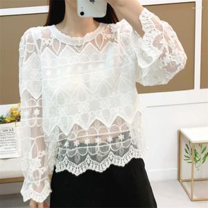 Chemisiers pour femmes Sexy chemisier en maille transparente femmes hauts et printemps à manches longues chemise blanche broderie Blusa Mujer De 2023