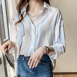 Blusas para mujer Shintimes Tres cuartos con estampado de rayas Blusa para mujer Camisa Tops de verano 2023 Botón de moda coreana Ropa de mujer Chemisier