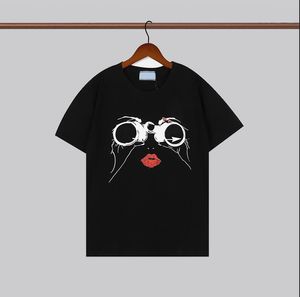 Blouses pour femmes Chemises 2022 Paris Designer T-shirts pour hommes Femmes Lettres d'été Imprimer Tees Tops Fashion Crew Neck Tee Shirt 2403187